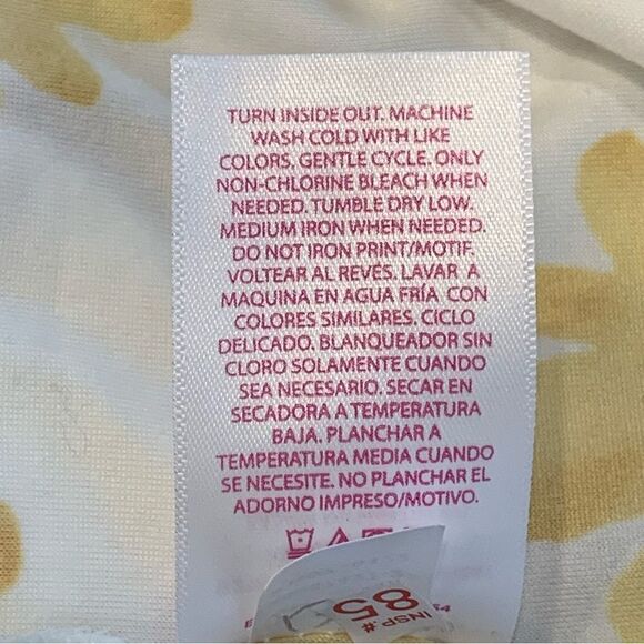 No Boundaries Sunflower Tank Top Size XXL - Picture 9 of 9